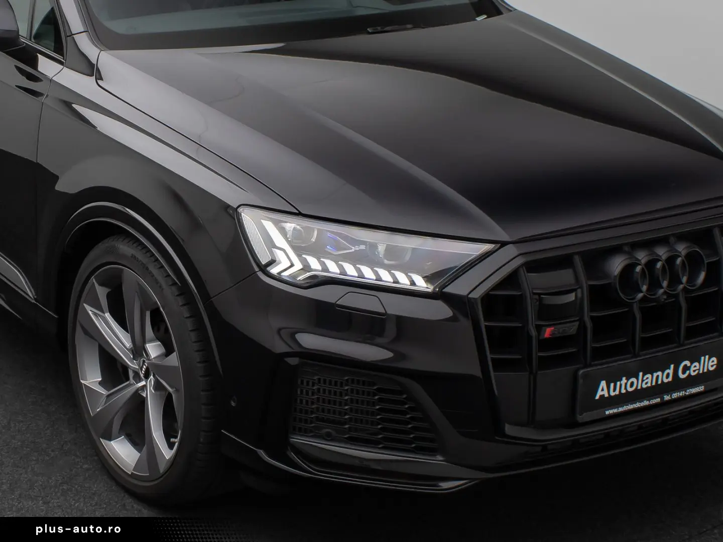 SQ7 4.0 TDI quattro. Panorama 360  HUD 7 Sitzer