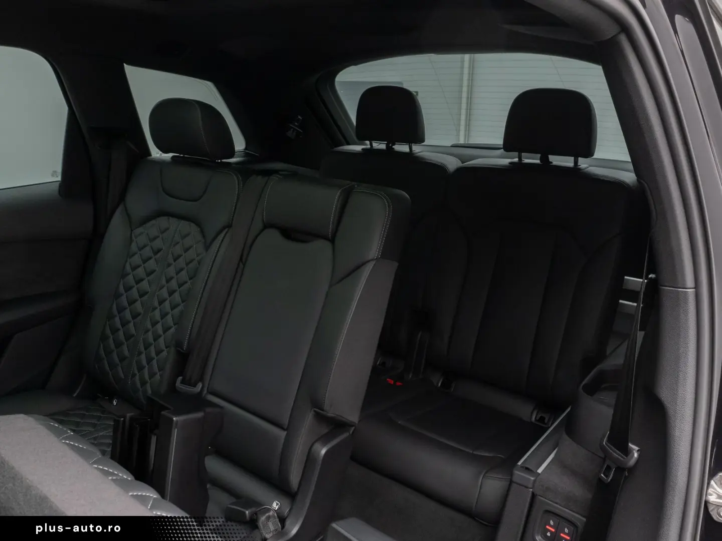 SQ7 4.0 TDI quattro. Panorama 360  HUD 7 Sitzer