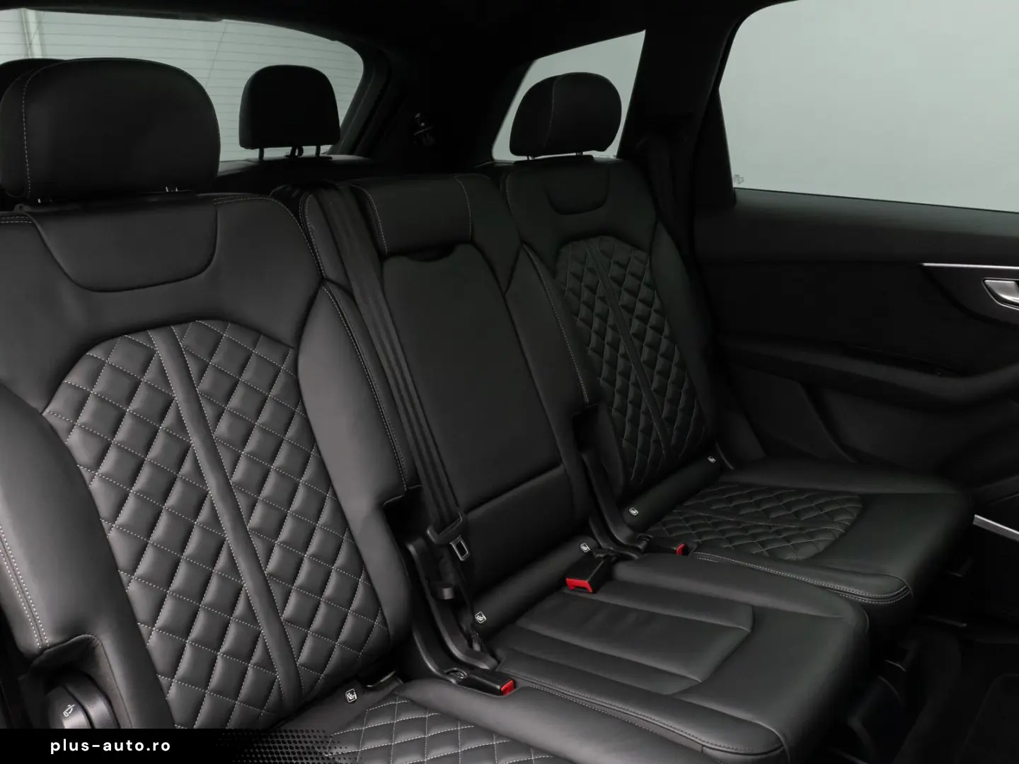 SQ7 4.0 TDI quattro. Panorama 360  HUD 7 Sitzer