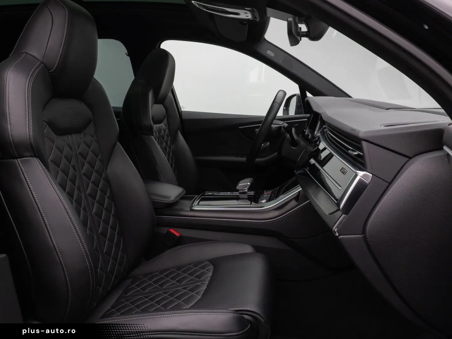 SQ7 4.0 TDI quattro. Panorama 360  HUD 7 Sitzer