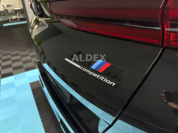 BMW X6 M Comp B&W SKYLOUNGE CARBON MASSAGE