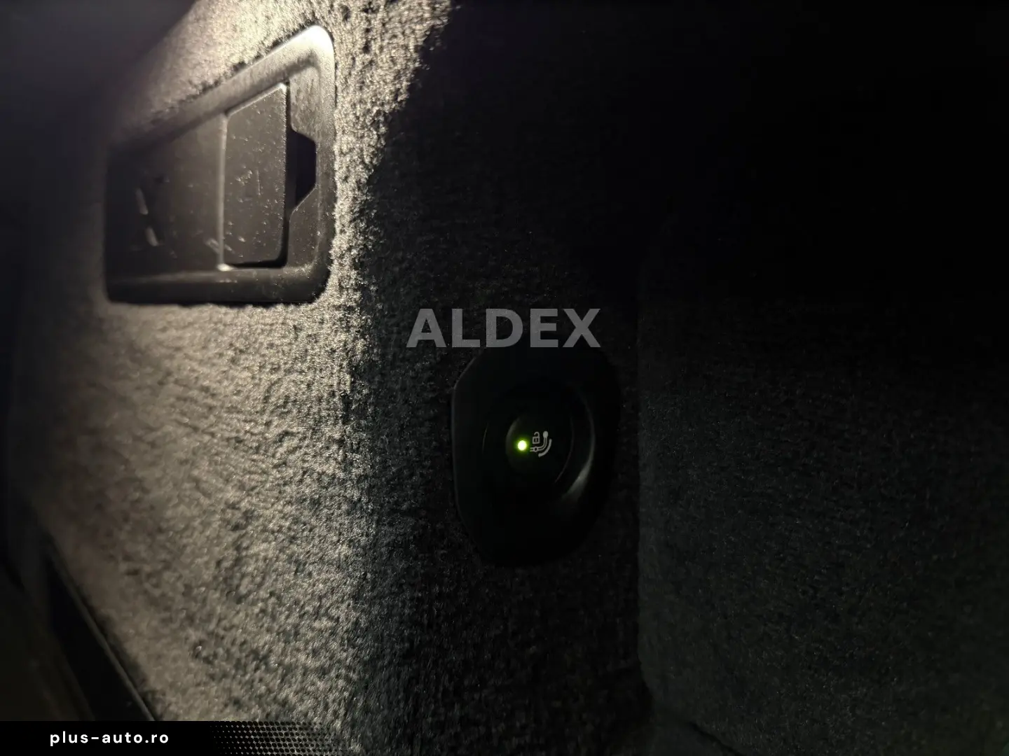 BMW X6 M Comp B&W SKYLOUNGE CARBON MASSAGE