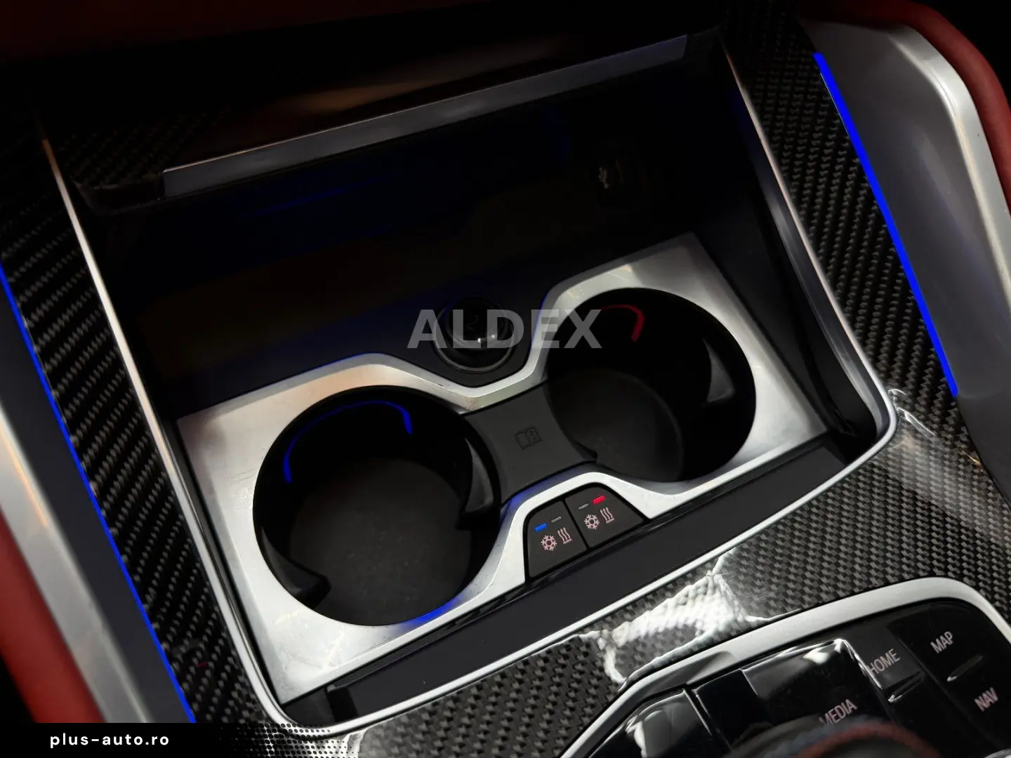 BMW X6 M Comp B&W SKYLOUNGE CARBON MASSAGE