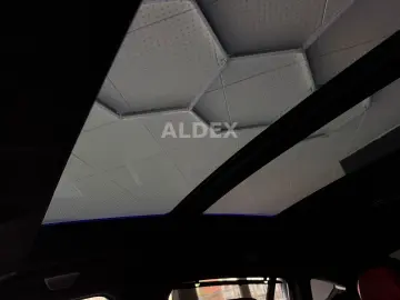 BMW X6 M Comp B&W SKYLOUNGE CARBON MASSAGE