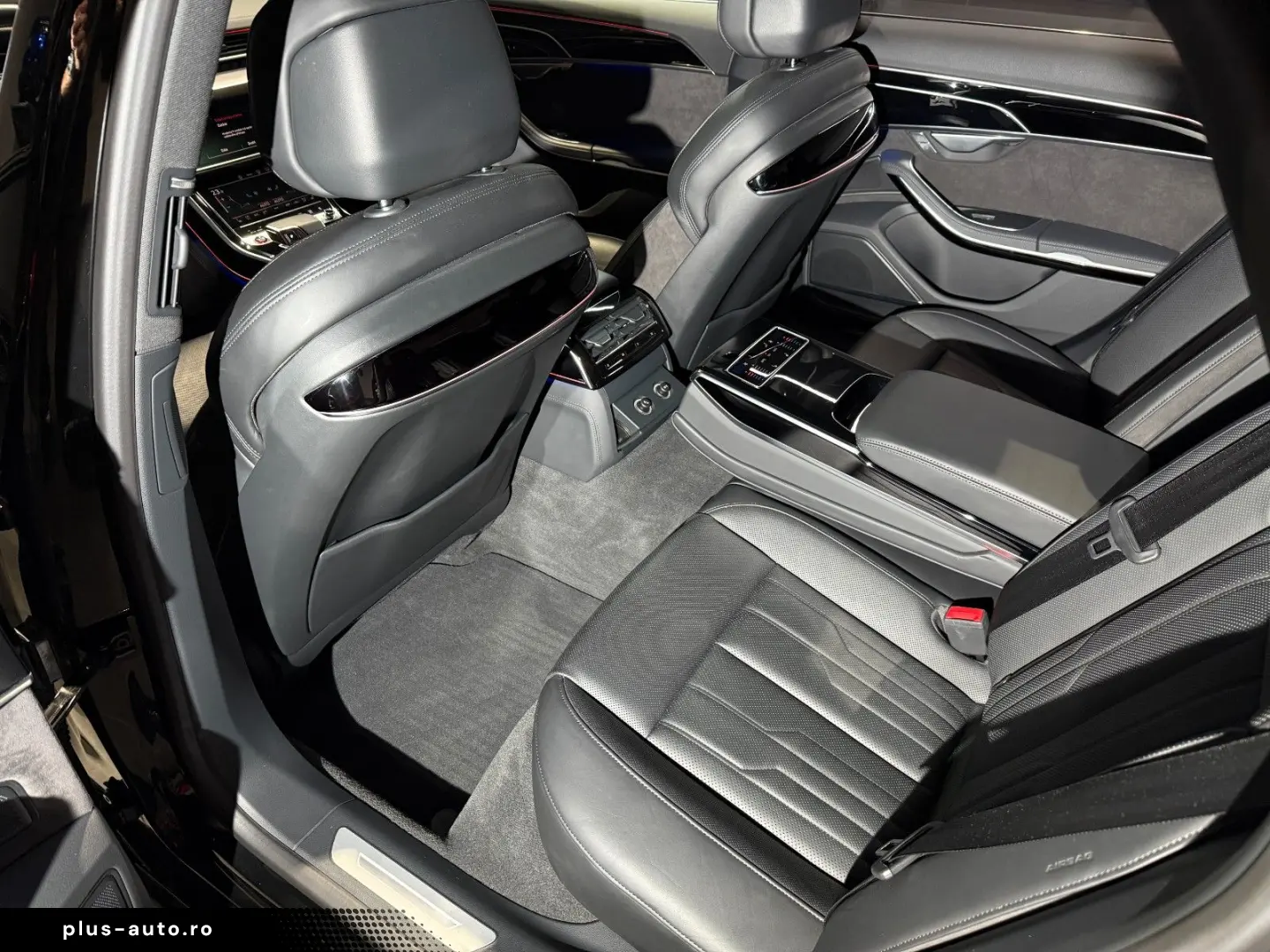 S8 Laser StandHz Pano B&O Masage HUD