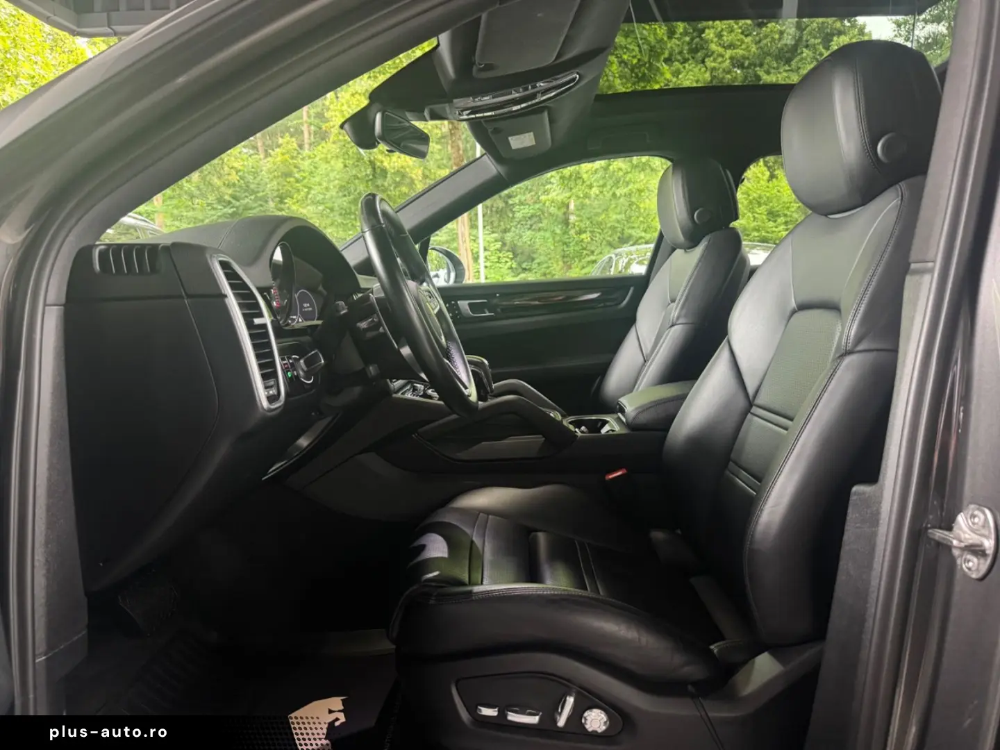 Cayenne Coupe E-Hybrid MATRIX ALLRADL. 21  360