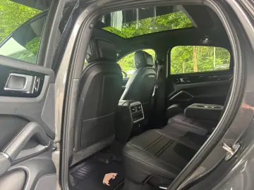 Cayenne Coupe E-Hybrid MATRIX ALLRADL. 21  360