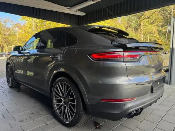 Cayenne Coupe E-Hybrid MATRIX ALLRADL. 21  360