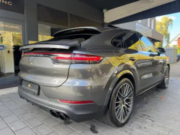 Cayenne Coupe E-Hybrid MATRIX ALLRADL. 21  360