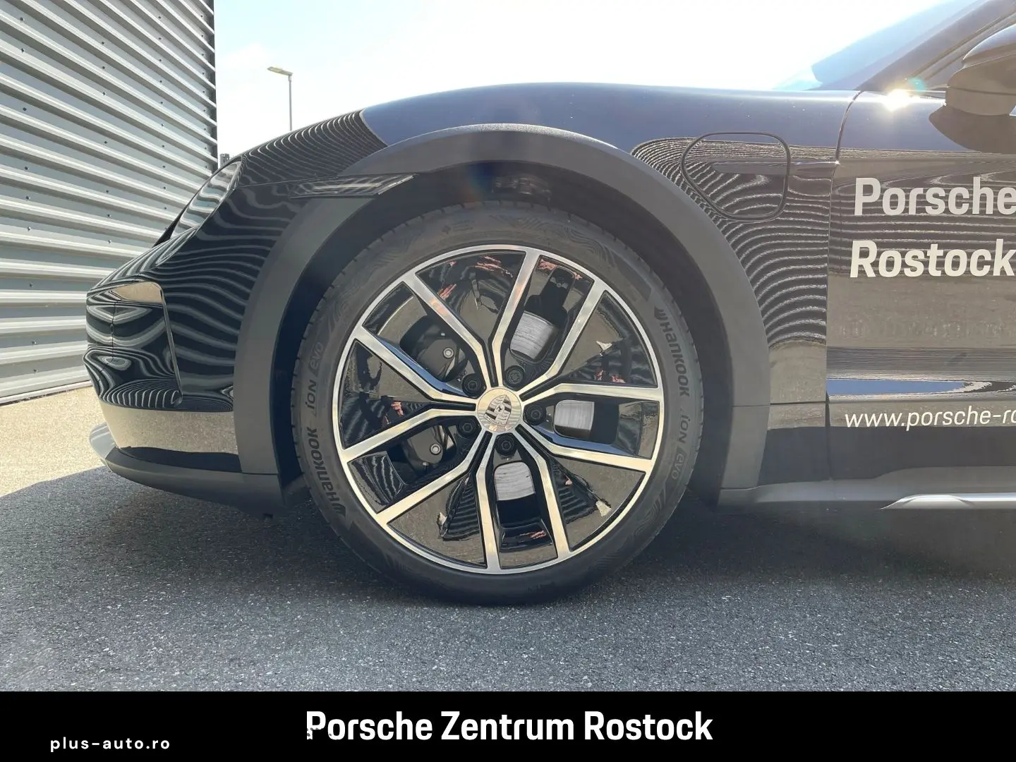 Taycan 4 Cross Turismo Rückfahrkamera Panorama