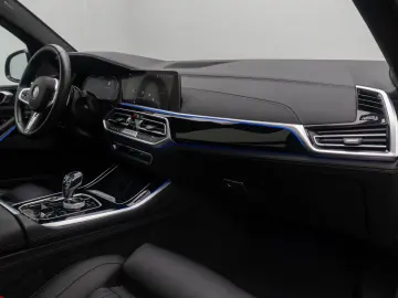 X5 M50i HUD H K 360 Massage DAB DispKey Panorama