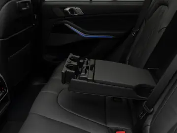 X5 M50i HUD H K 360 Massage DAB DispKey Panorama