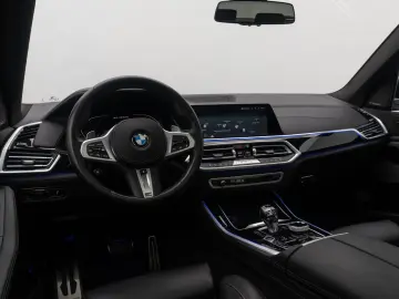 X5 M50i HUD H K 360 Massage DAB DispKey Panorama