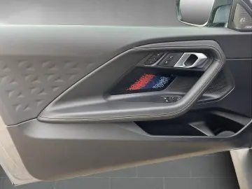 M2 Coupé Int. Carbon Fibre HUD el.Sitzv. H&K 3 9