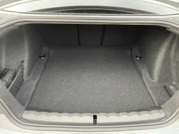 M2 Coupé Int. Carbon Fibre HUD el.Sitzv. H&K 3 9