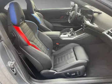 M2 Coupé Int. Carbon Fibre HUD el.Sitzv. H&K 3 9