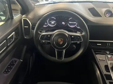 Cayenne GTS  Pano  Chrono  Burmester