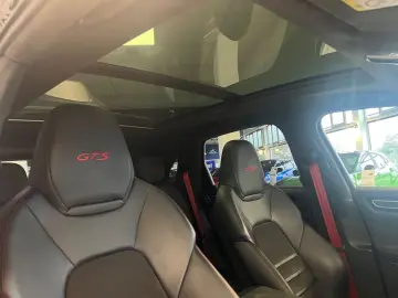 Cayenne GTS  Pano  Chrono  Burmester