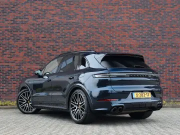 Cayenne Turbo E-Hybrid   Pano - AHK - HUD