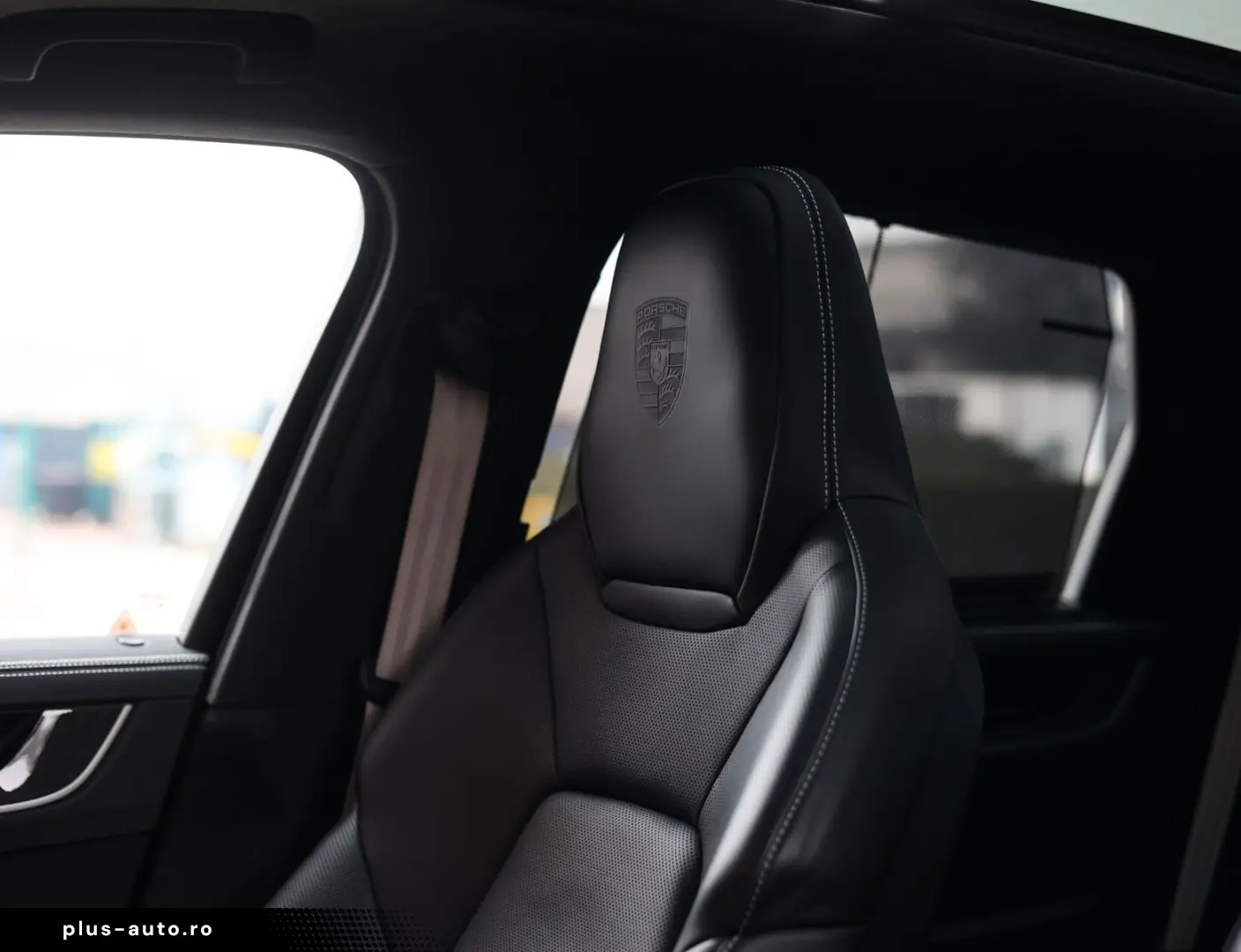 Cayenne Turbo E-Hybrid   Pano - AHK - HUD