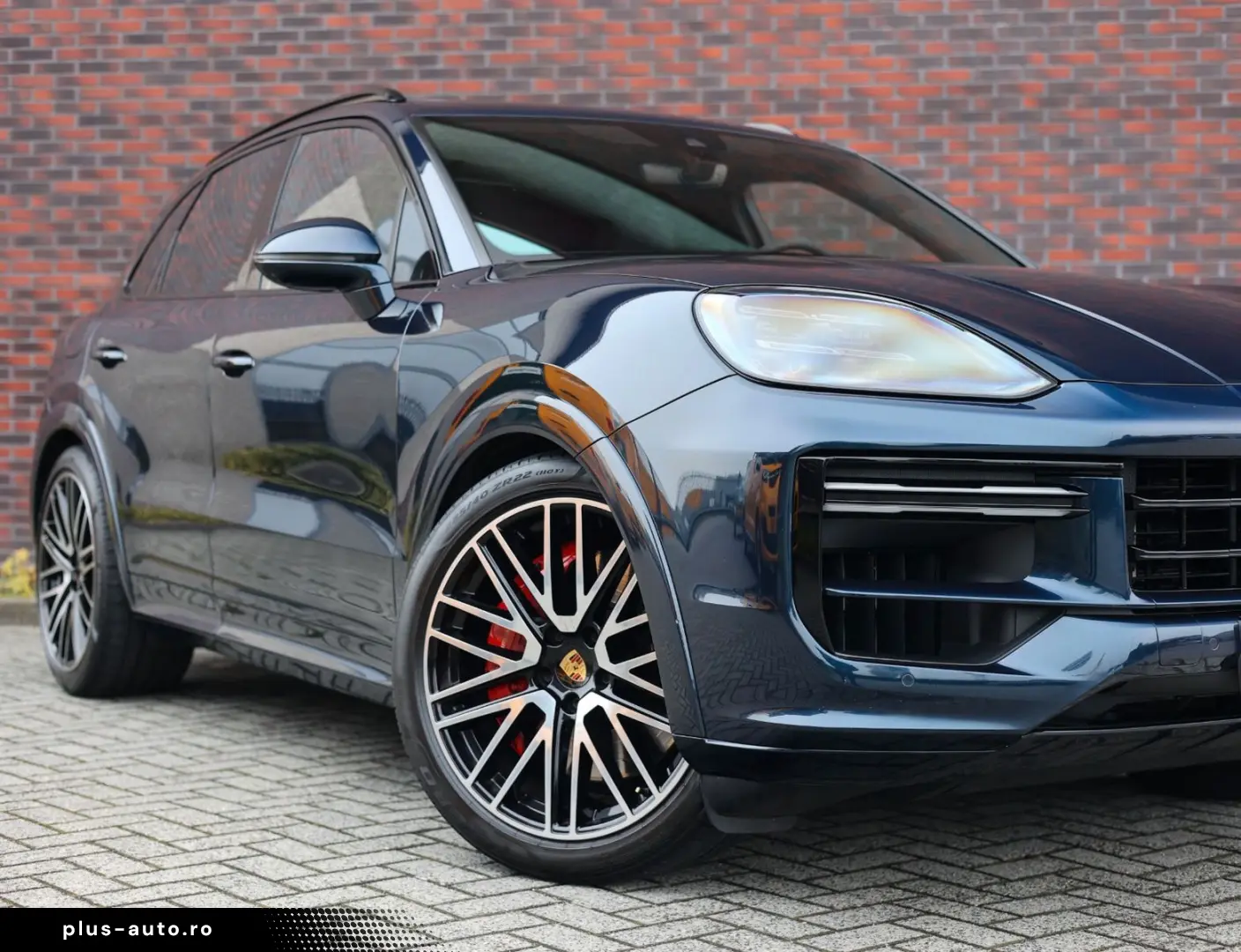 Cayenne Turbo E-Hybrid   Pano - AHK - HUD