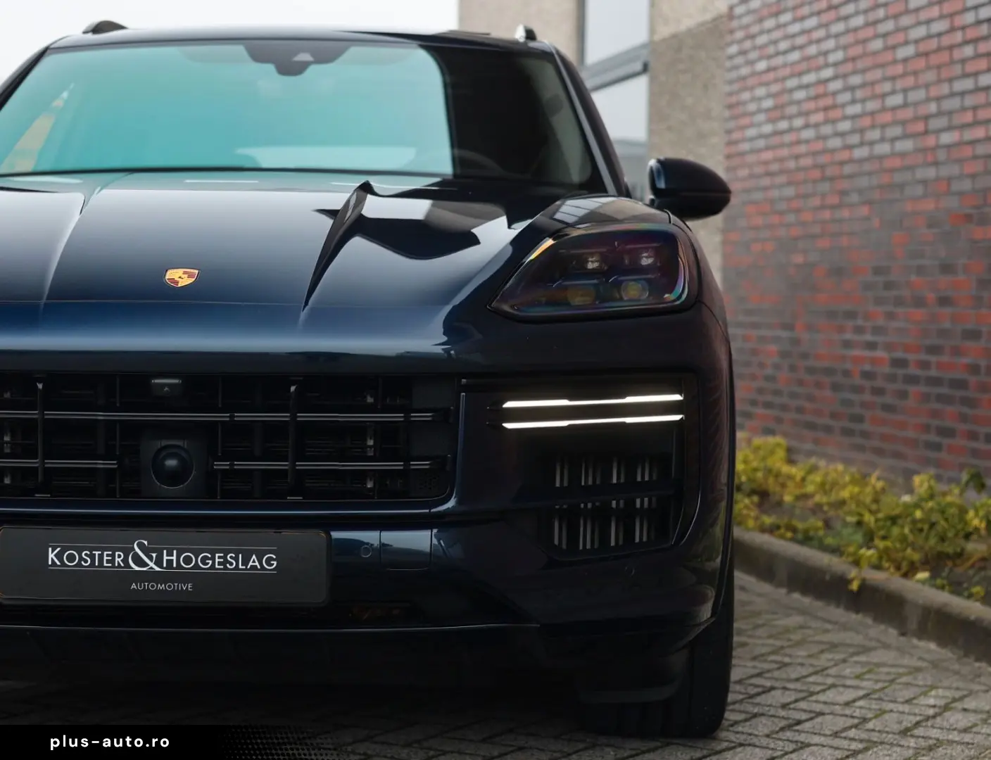 Cayenne Turbo E-Hybrid   Pano - AHK - HUD