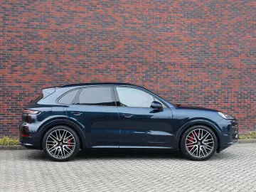 Cayenne Turbo E-Hybrid   Pano - AHK - HUD