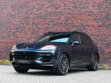 Cayenne Turbo E-Hybrid   Pano - AHK - HUD