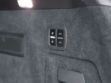 Cayenne Turbo E-Hybrid   Pano - AHK - HUD