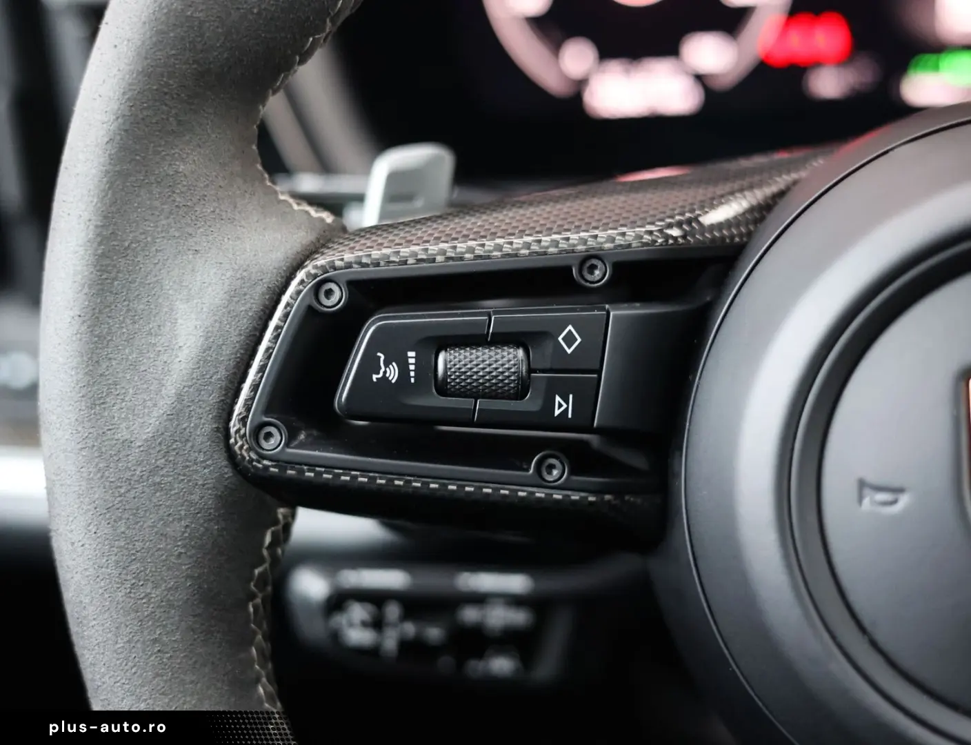 Cayenne Turbo E-Hybrid   Pano - AHK - HUD