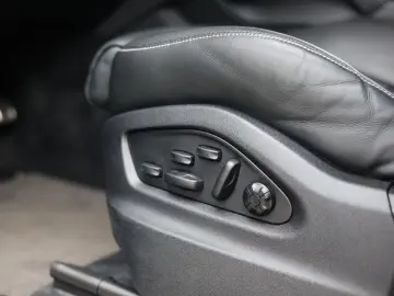 Cayenne Turbo E-Hybrid   Pano - AHK - HUD