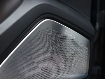 Cayenne Turbo E-Hybrid   Pano - AHK - HUD