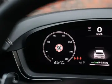 Cayenne Turbo E-Hybrid   Pano - AHK - HUD