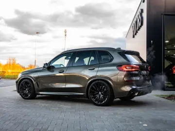 X5 X5 xDrive45e - VAT - Manhattan green - Pano -