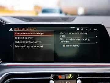 X5 X5 xDrive45e - VAT - Manhattan green - Pano -