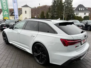 RS6 Avant 4.0 TFSI quattro Carbon Pano B&O Laser