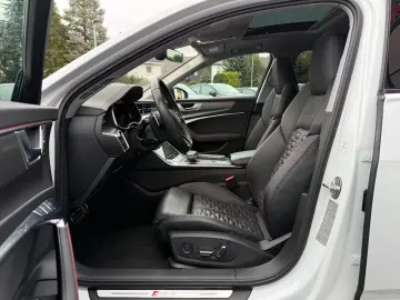 RS6 Avant 4.0 TFSI quattro Carbon Pano B&O Laser