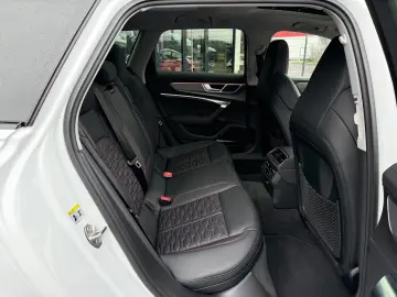 RS6 Avant 4.0 TFSI quattro Carbon Pano B&O Laser