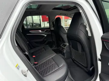 RS6 Avant 4.0 TFSI quattro Carbon Pano B&O Laser