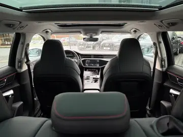 RS6 Avant 4.0 TFSI quattro Carbon Pano B&O Laser