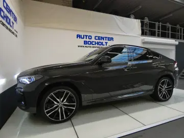 X6 xDrive 30 d M Sportpaket Panorama Standheiz.