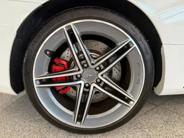 C63 S AMG V8 BI-TURBO  17tKM 1A TOP SERVICE NEU
