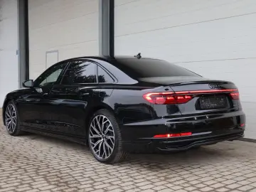 A8L 60 TFSIe lang ALL-BLACK CARBON UNIKAT UPE190