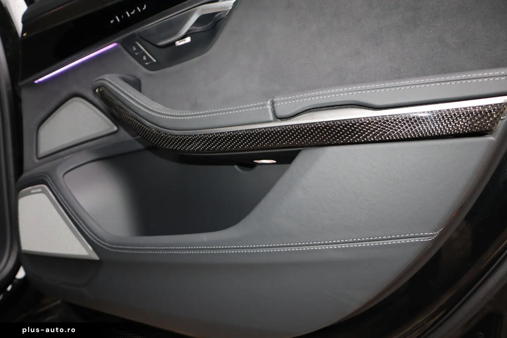 A8L 60 TFSIe lang ALL-BLACK CARBON UNIKAT UPE190