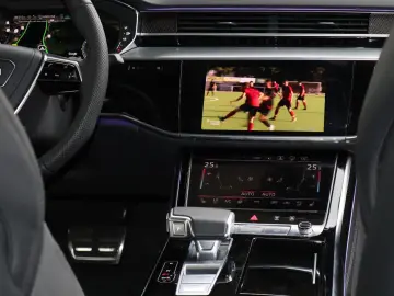 A8L 60 TFSIe lang ALL-BLACK CARBON UNIKAT UPE190