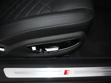 A8L 60 TFSIe lang ALL-BLACK CARBON UNIKAT UPE190