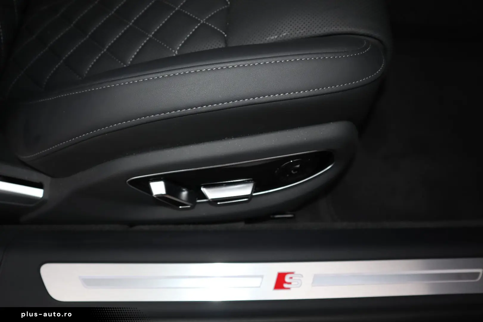 A8L 60 TFSIe lang ALL-BLACK CARBON UNIKAT UPE190