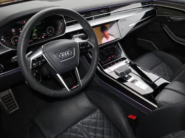 A8L 60 TFSIe lang ALL-BLACK CARBON UNIKAT UPE190