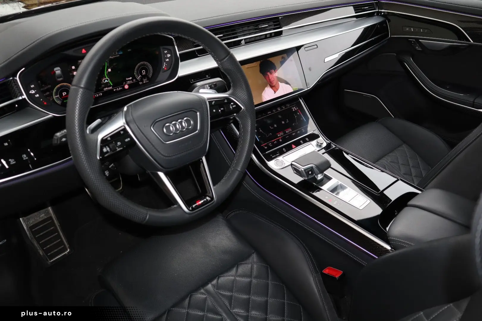 A8L 60 TFSIe lang ALL-BLACK CARBON UNIKAT UPE190