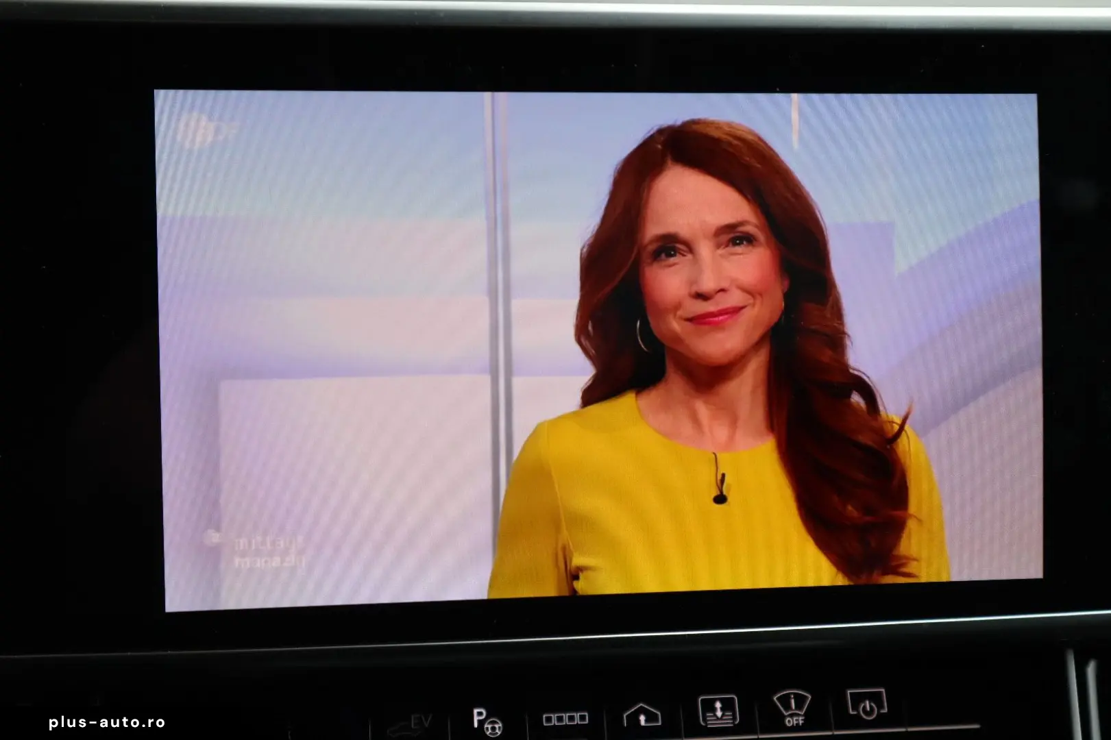 A8L 60 TFSIe lang ALL-BLACK CARBON UNIKAT UPE190